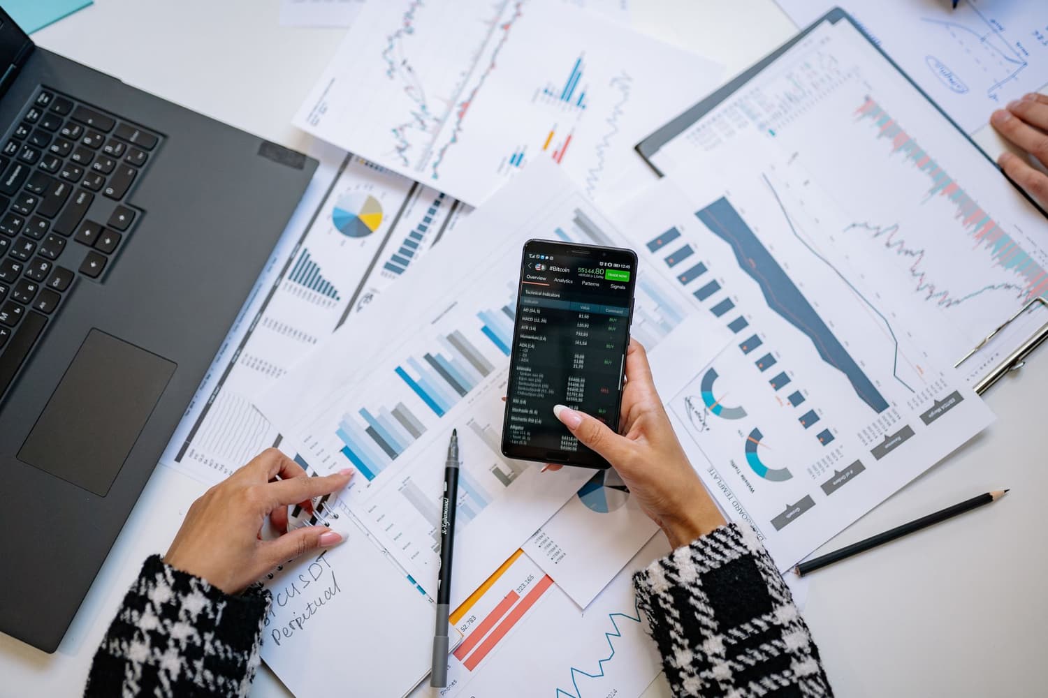 Digital Strategy & Marketing